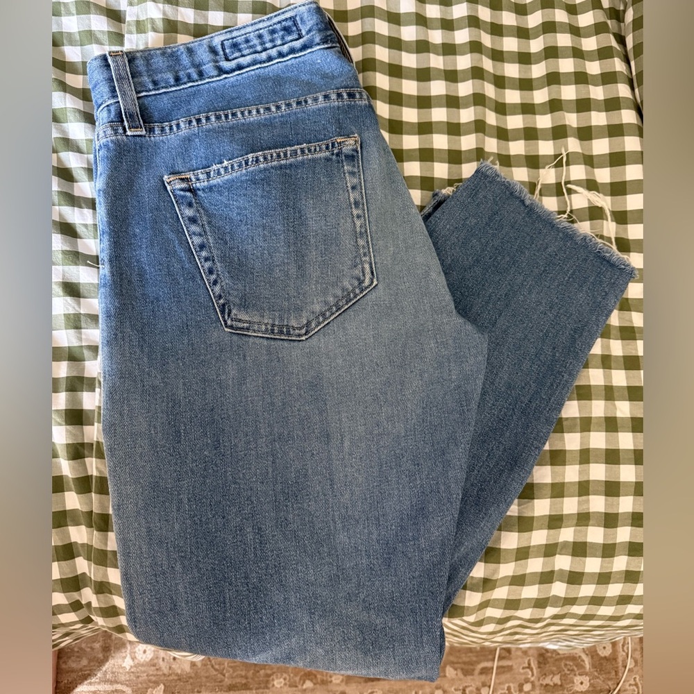 AG low rise ankle crop